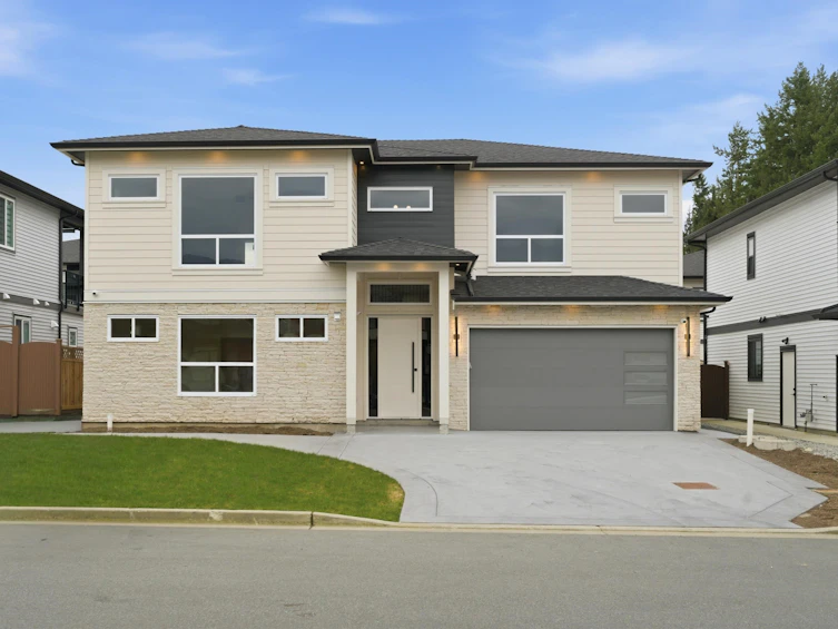 32738 Carter Avenue, Mission, BC, V2V 3A2