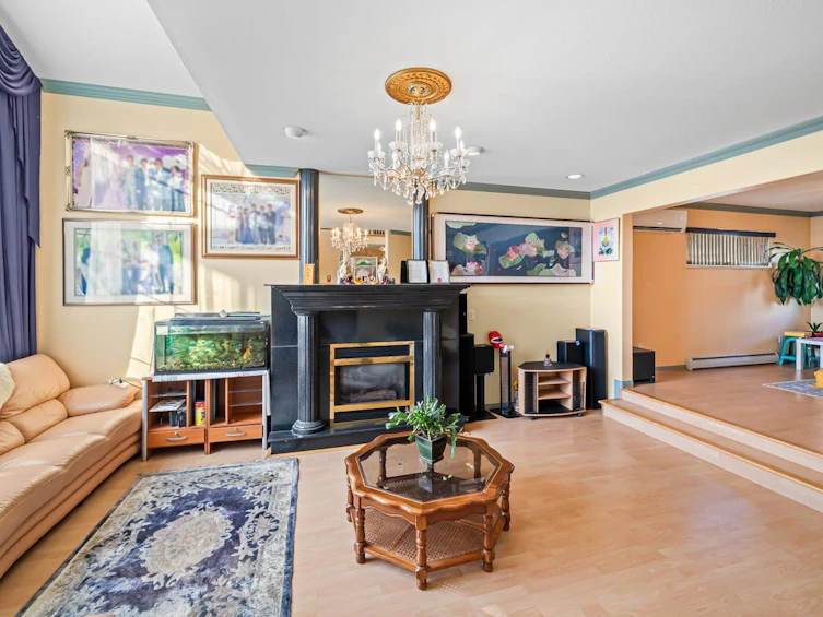 22471 Mclean Avenue, Richmond, BC, V6V 2P3 - 3