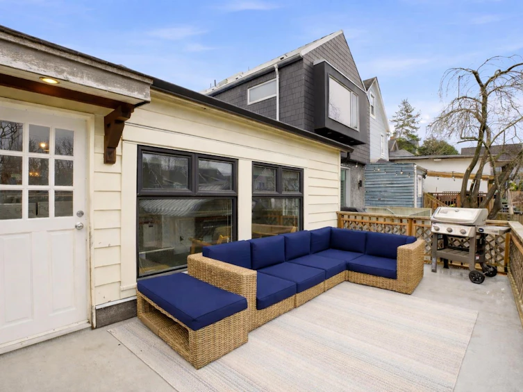 1944 Charles Street, Vancouver, BC, V5L 2T9 - 21