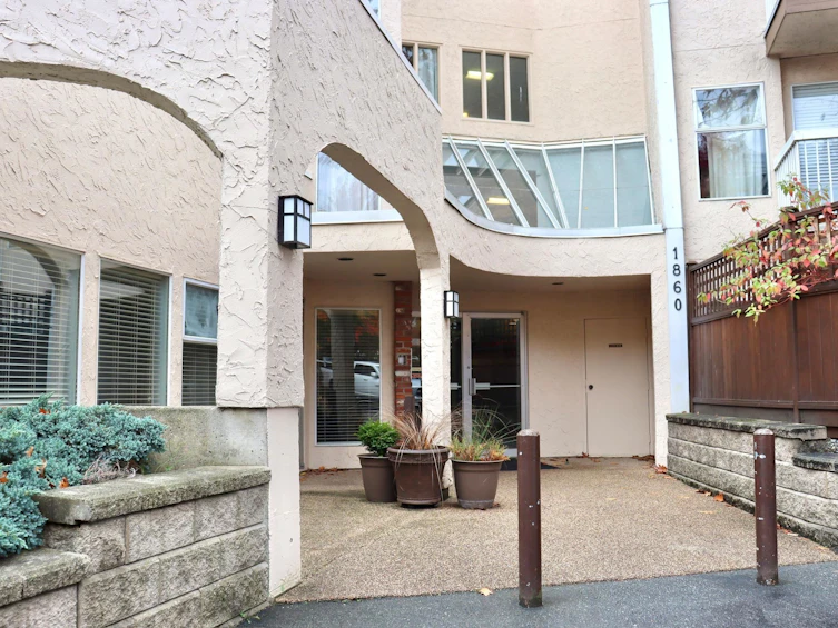 1-1860 Southmere East Crescent, Surrey, BC, V4A 6Y7 - 3