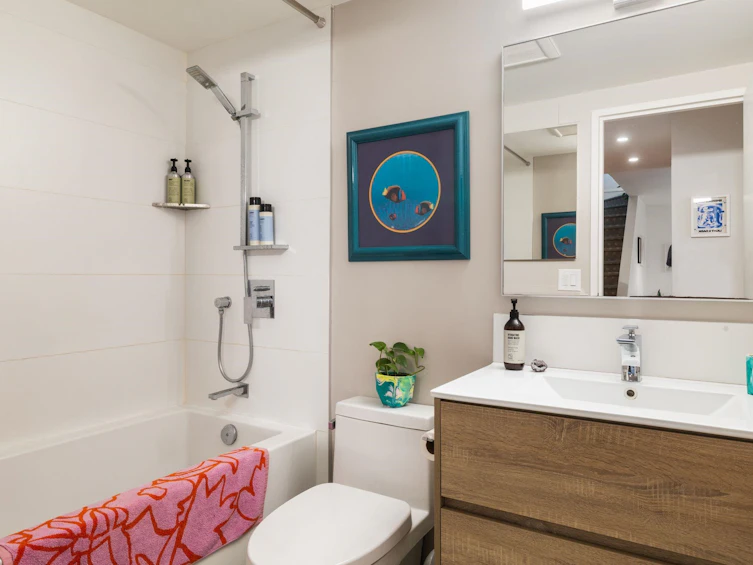 305-2001 Balsam Street, Vancouver, BC, V6K 4L6 - 16