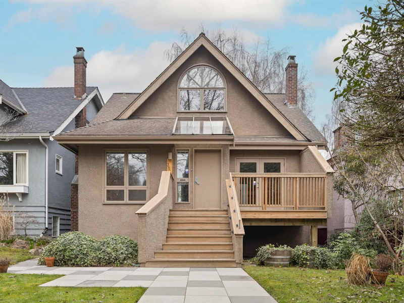 3545 W King Edward Avenue, Vancouver BC V6S 1M4