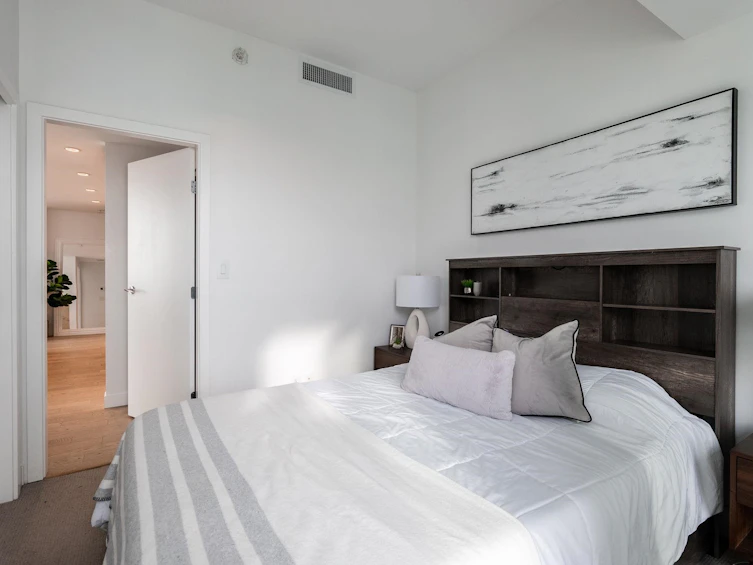 1801-4638 Gladstone Street, Vancouver, BC, V5N 0G5 - 13