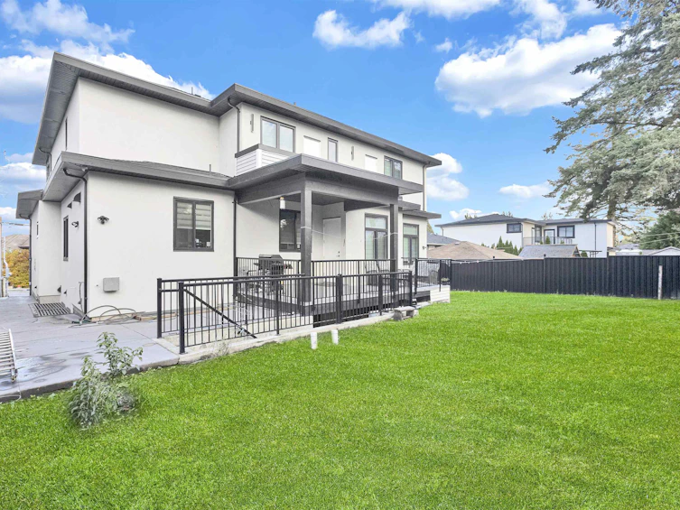 14714 111a Avenue, Surrey, BC, V3R 2E1 - 5