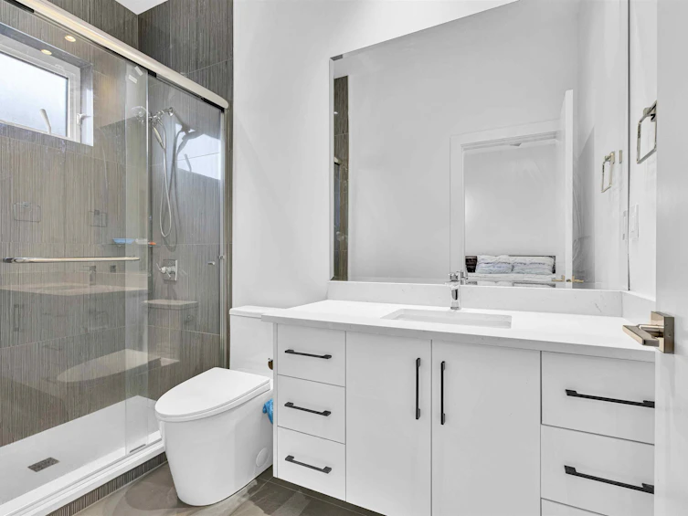 14714 111a Avenue, Surrey, BC, V3R 2E1 - 21