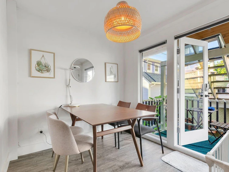 153 W 19th Avenue, Vancouver, BC, V5Y 2B5 - 25