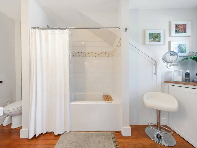 153 W 19th Avenue, Vancouver, BC, V5Y 2B5 - 12