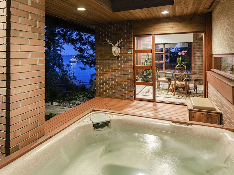 4651 Marine Drive, West Vancouver, BC, V7W 2P1 - 35