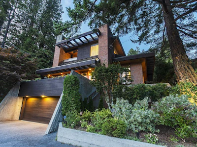 4651 Marine Drive - 2