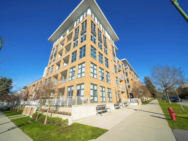 208-6933 Cambie Street, Vancouver, BC, V6P 0J1 - 26