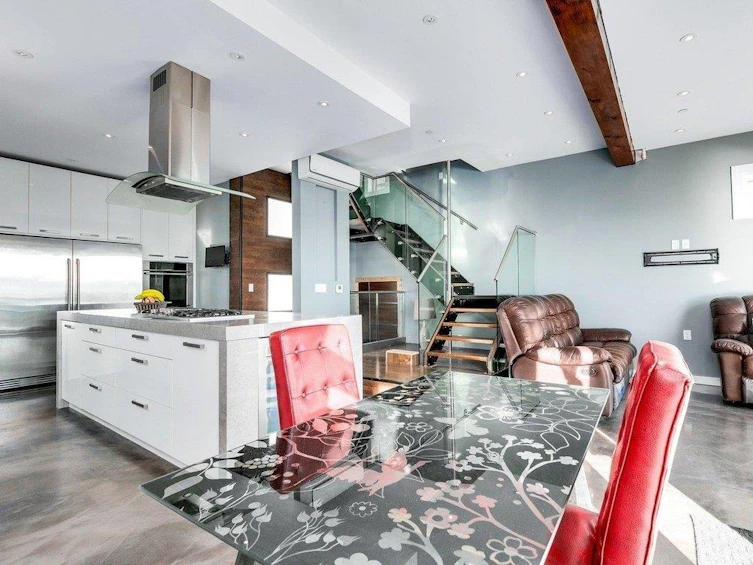 15061 Victoria Avenue, Surrey, BC, V4B 1G4 - 7