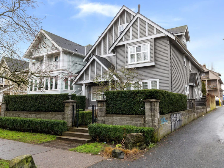 1730 Kitchener Street, Vancouver, BC, V5L 2W3 - 36