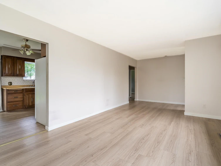 10331 155a Street, Surrey, BC, V3R 4K4 - 9