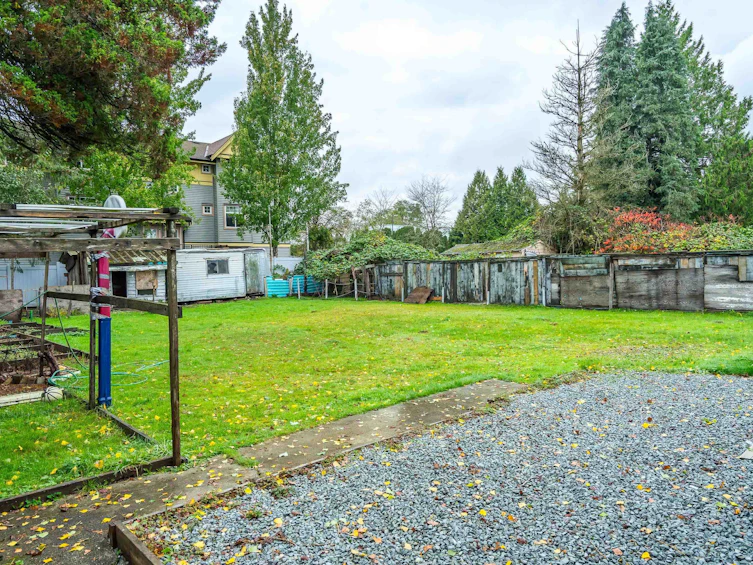 10331 155a Street, Surrey, BC, V3R 4K4 - 28