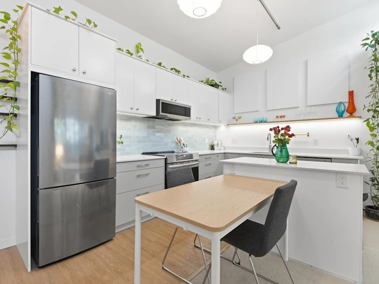314-2416 W 3rd Avenue, Vancouver, BC, V6K 1L8 - 3