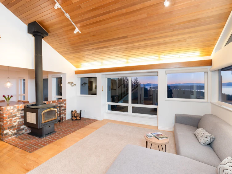 10339 Sunshine Coast Highway, Halfmoon Bay, BC, V7Z 1B7 - 11
