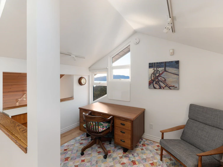 10339 Sunshine Coast Highway, Halfmoon Bay, BC, V7Z 1B7 - 21