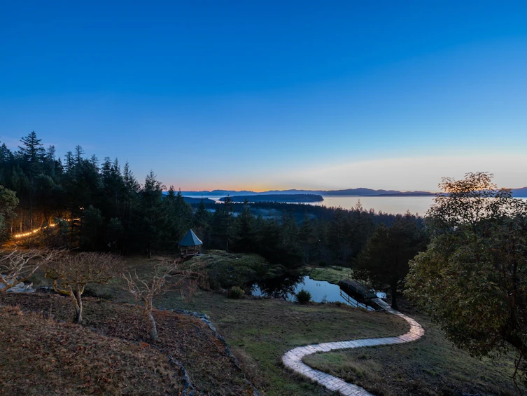 10339 Sunshine Coast Highway, Halfmoon Bay, BC, V7Z 1B7 - 38