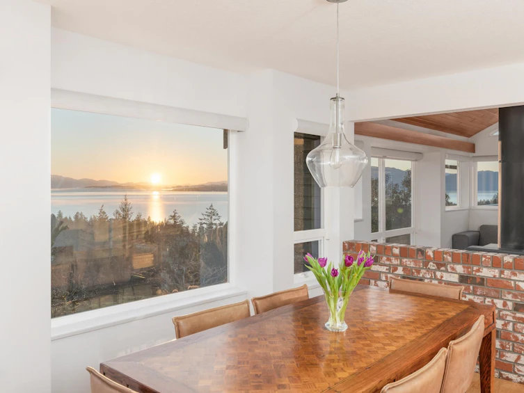 10339 Sunshine Coast Highway, Halfmoon Bay, BC, V7Z 1B7 - 17