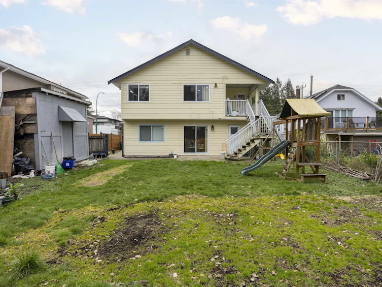 7549 10th Avenue, New Westminster, BC, V3N 2S1 - 27