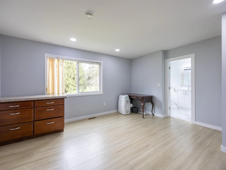 7549 10th Avenue, New Westminster, BC, V3N 2S1 - 17