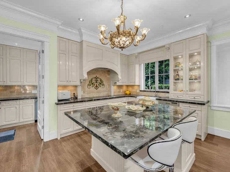 7283 Wiltshire Street, Vancouver, BC, V6P 5H4 - 9