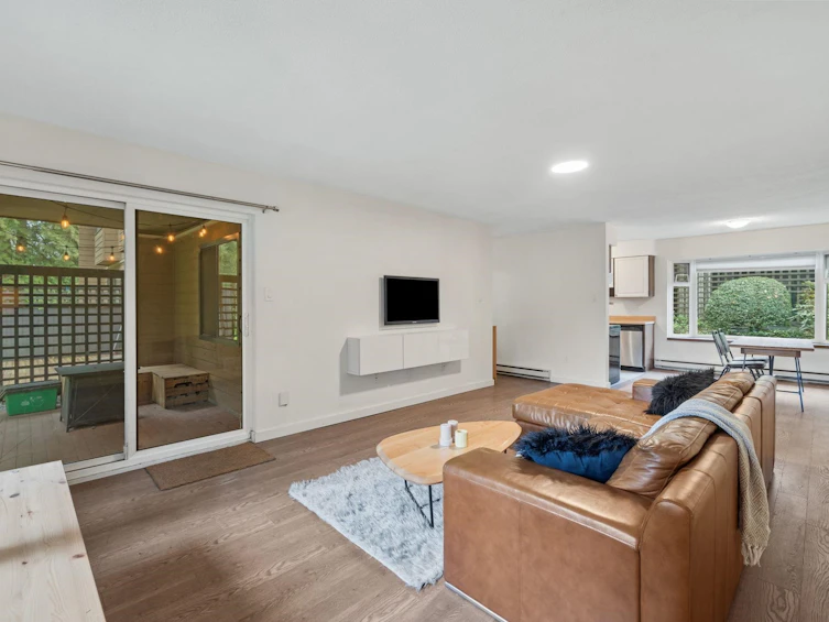 4208 Garden Grove Drive, Burnaby, BC, V5G 4G6 - 9