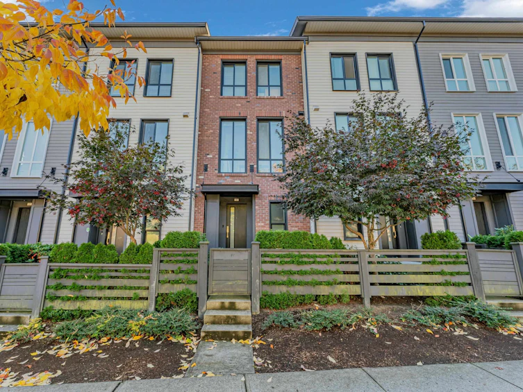 15-15828 27 Avenue, Surrey, BC, V3Z 0X4