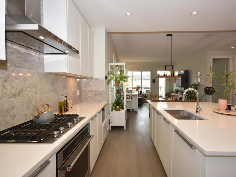 229-5535 Admiral Way, Delta, BC, V4K 0E3 - 3