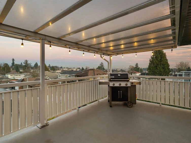 7622 2nd Street, Burnaby, BC, V3N 3R8 - 14
