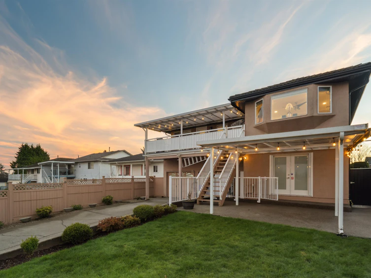 7622 2nd Street, Burnaby, BC, V3N 3R8 - 32