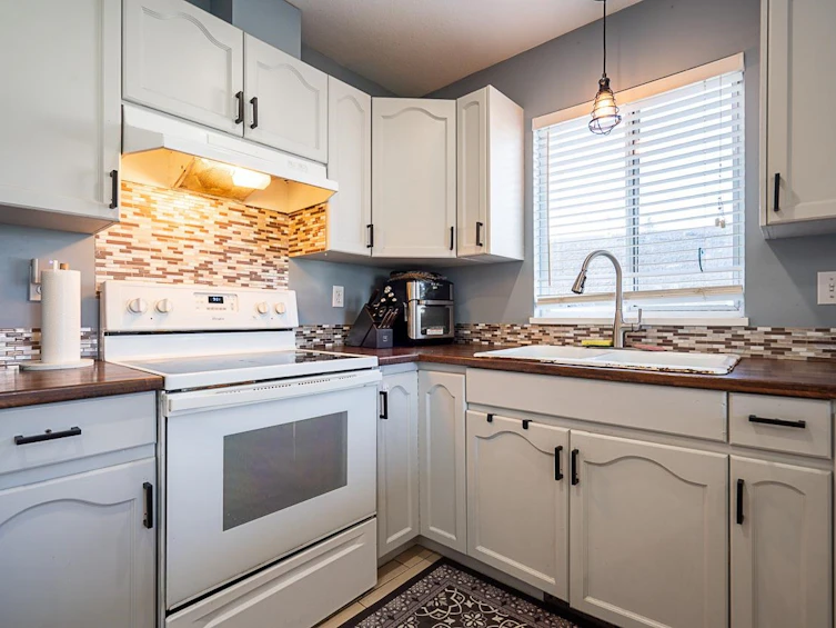 8455 Cade Barr Street, Mission, BC, V2V 7K4 - 18