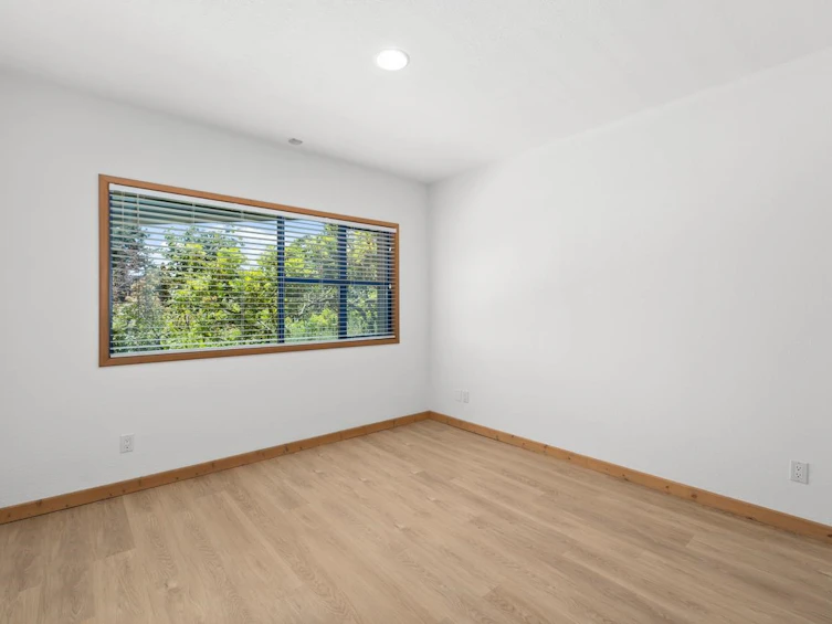 13102 13 Avenue, Surrey, BC, V4A 1B8 - 29