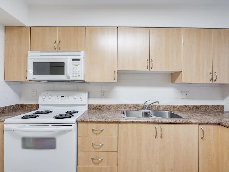 303-3423 E Hastings Street, Vancouver, BC, V5K 2A5 - 19