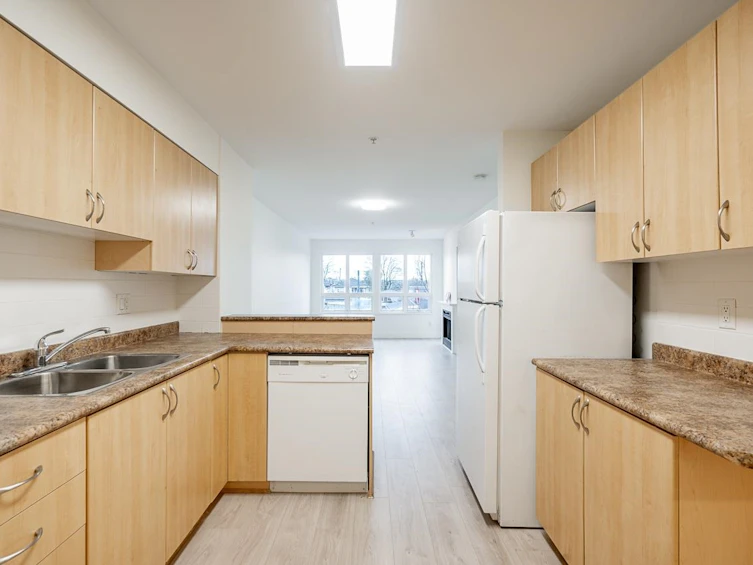 303-3423 E Hastings Street, Vancouver, BC, V5K 2A5 - 21