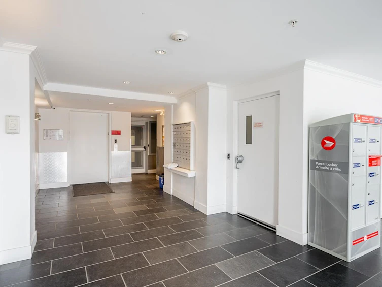 303-3423 E Hastings Street, Vancouver, BC, V5K 2A5 - 5
