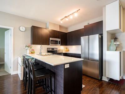 309-20460 Douglas Crescent - 4