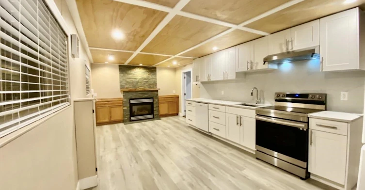 11010 86a Avenue, Delta, BC, V4C 2Y2