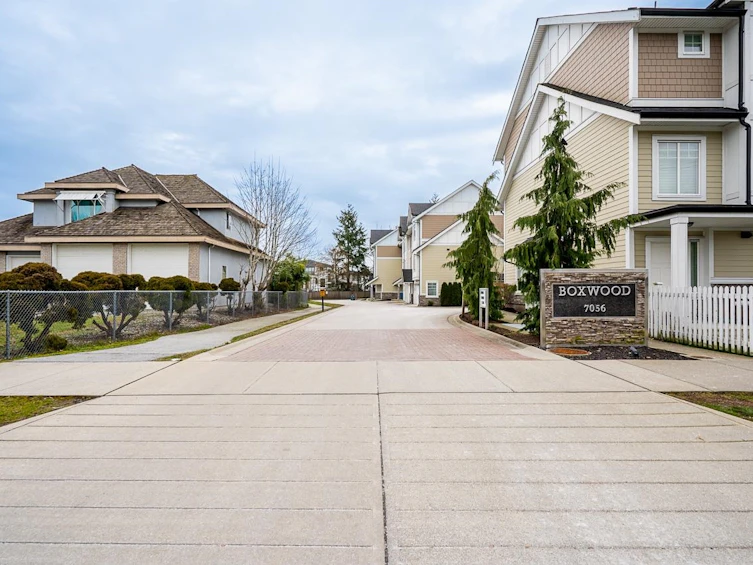 12-7056 192 Street, Surrey, BC, V4N 6S6 - 2