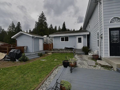 6135 Fairway Avenue - 4