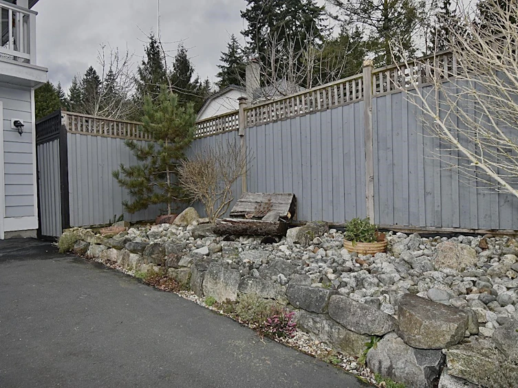 6135 Fairway Avenue, Sechelt, BC, V7Z 0L6 - 36