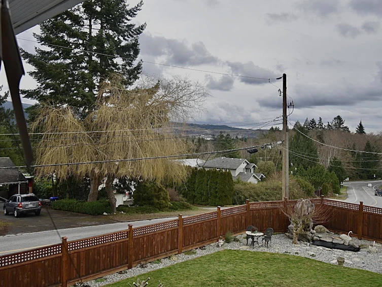 6135 Fairway Avenue, Sechelt, BC, V7Z 0L6 - 34