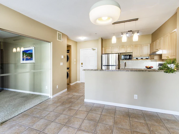 416-3629 Deercrest Drive, North Vancouver, BC, V7G 2S9 - 8