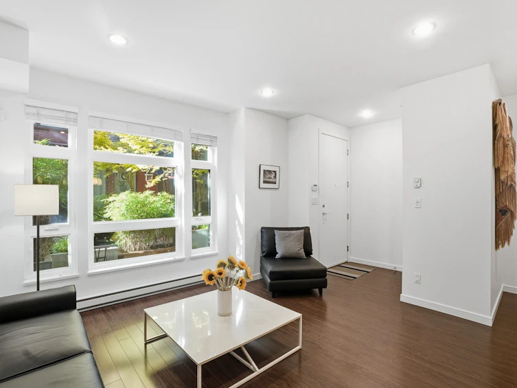 2761 Guelph Street, Vancouver, BC, V5T 3P6 - 7