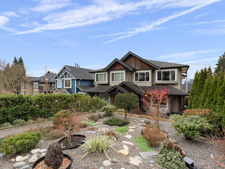 307 E 6th Street, North Vancouver, BC, V7L 1P7
