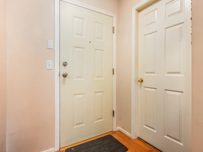 204-9186 Edward Street - 4