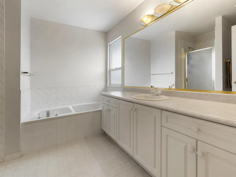 6475 188a Street, Surrey, BC, V3S 8V3 - 30