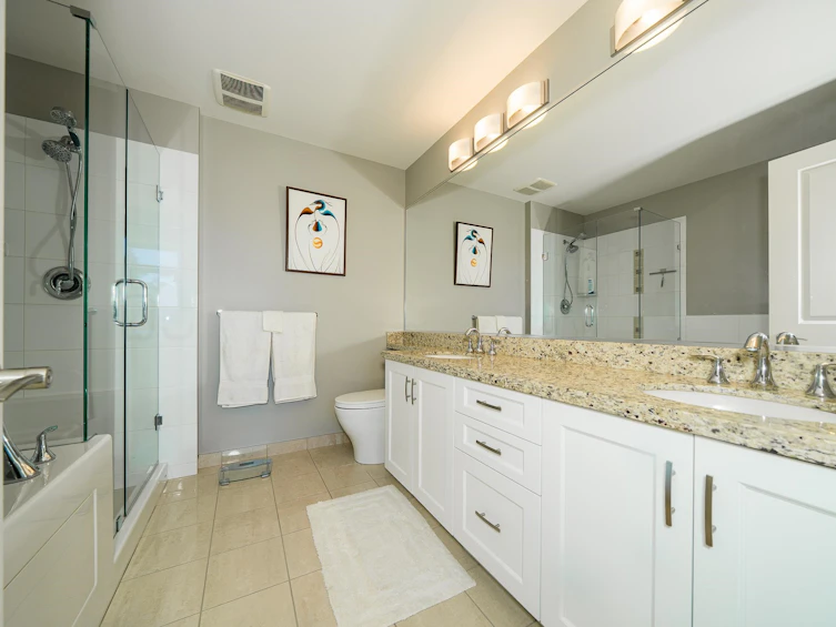 1004-1415 Parkway Boulevard, Coquitlam, BC, V3E 0C7 - 10