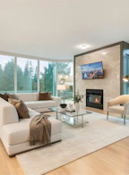 504 32330 South Fraser Way