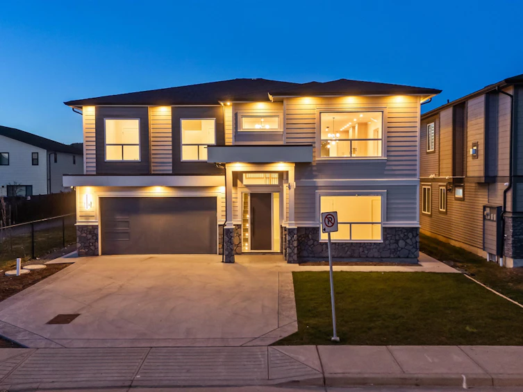 32713 Carter Avenue, Mission, BC, V4S 0E6 - 2